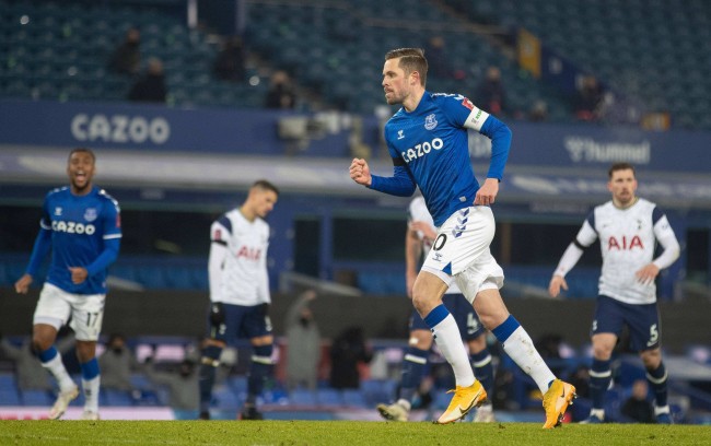 门俱乐部追 门俱乐部追